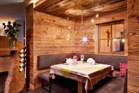 Fotografie z fotogalerie ubytování Naturhotel Die Waldruhe GmbH v destinaci Chienes