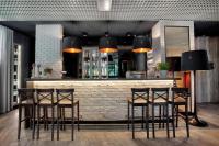 Ο χώρος του lounge ή του μπαρ στο Hotel Wojciech