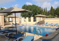 The swimming pool at or close to Finca Doña Sofia Maria