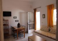 A television and/or entertainment centre at Finca Doña Sofia Maria