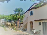 Budynek, w którym mieści się apartament