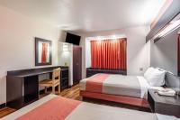 Motel 6 Chattanooga Downtownにあるベッド