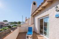 A balcony or terrace at Casa Neus Barà