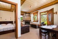 Posteľ alebo postele v izbe v ubytovaní Semiramis Cottage