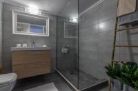 Kúpeľňa v ubytovaní Athenian Apartment