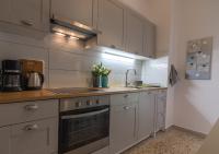 Kuchyňa alebo kuchynka v ubytovaní Athenian Apartment
