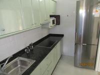 A kitchen or kitchenette at Bungalow Los Melocotones