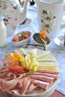 Jídlo v penzionu – hostince nebo okolí