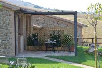 A garden outside Agriturismo La Fonte