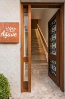 The floor plan of Agave Suites