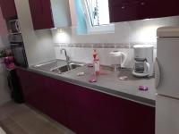 Kuchyňa alebo kuchynka v ubytovaní Apartment Vana