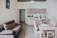 Kuchyň nebo kuchyňský kout v ubytování Apartamenty Bonerowska 5