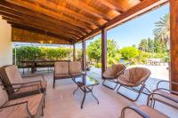 Posedenie v ubytovaní Villa Deluxe