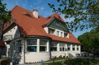 Budynek, w którym mieści się hotel