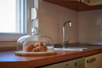Kuchyňa alebo kuchynka v ubytovaní Apartmani Sara i Klara