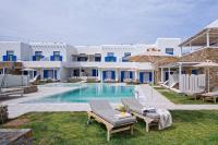 Bazén v ubytovaní Villa Del Sol Mykonos alebo v jeho blízkosti