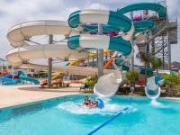 Golden Taurus Aquapark Resort, Pineda de Mar – päivitetyt ...