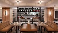Hotel AKA Back Bayにあるレストランまたは飲食店