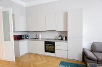 Kuchyň nebo kuchyňský kout v ubytování Studio Apartments Urania - Mai's Apartments
