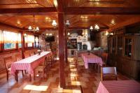 Restauracja lub miejsce do jedzenia w obiekcie Vándor Vigadó