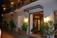 Exteriér alebo vchod do ubytovania Hotel La Congiura dei Baroni