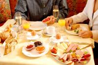 Jedzenie w hotelu lub w pobliżu