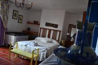 A bed or beds in a room at Amanecer en Campos
