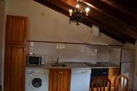 A kitchen or kitchenette at Amanecer en Campos