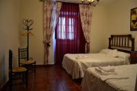 A bed or beds in a room at Amanecer en Campos