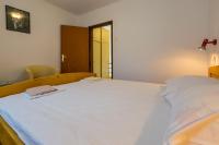 Plán poschodí v ubytovaní Two-Bedroom Apartment Crikvenica 24