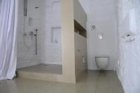 Koupelna v ubytování Ecloge, Hydra Island