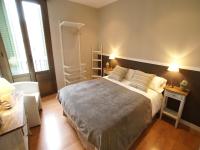 Posteľ alebo postele v izbe v ubytovaní 555 Apartments BCN
