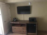 TV&#47;Unterhaltungsangebot in der Unterkunft The Appy Lodge