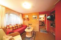 Televízia a/alebo spoločenská miestnosť v ubytovaní Apartment Haus Schatz