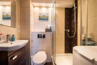 Kúpeľňa v ubytovaní WSTApartments Salezego 6 Apartament z widokiem na Stadion Narodowy