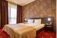 A bed or beds in a room at Hotel Villa Boyana - Free Parking