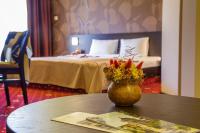 A bed or beds in a room at Hotel Villa Boyana - Free Parking