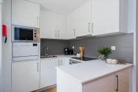 Kuchyň nebo kuchyňský kout v ubytování 137 LuxResidence