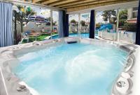 Bazén v ubytovaní Hotel Zenith alebo v jeho blízkosti