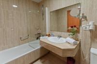 Koupelna v ubytování Hotel Verol