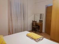 Apartment Plavia Biogradにあるベッド