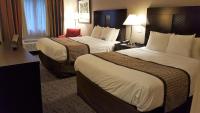 Baymont by Wyndham Belleville Airport Area Free Airport Shuttleにあるベッド