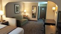 Baymont by Wyndham Belleville Airport Area Free Airport Shuttleにあるベッド