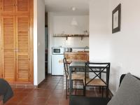 Kuchyň nebo kuchyňský kout v ubytování Apartamentos Turísticos La Mundial