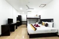 Sleep In Lanta Resortにあるベッド