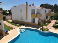 Bazén v ubytovaní Apartamentos Casa del Sol alebo v jeho blízkosti