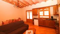 A kitchen or kitchenette at Can Guillem