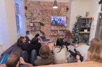 TV a/nebo společenská místnost v ubytování The RoadHouse Prague