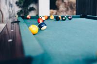 Biliár nebo kulečník v ubytování Cleopatra Spa Hotel