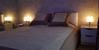 Postel nebo postele na pokoji v ubytování Luxury Apartments In Top City Center Varna 2